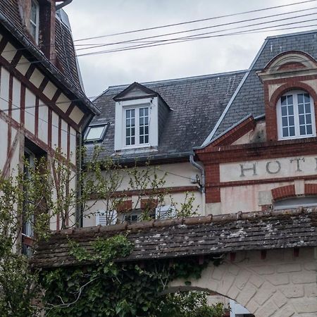Cabourg Cosy Chic Cabourg Hyper-Centre 4 Pers, 2 Bedrooms , 2 Sdb, Terrasse, Wifi Exterior foto